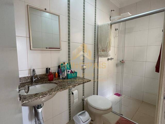 Apartamento para Venda em Arapongas - 3