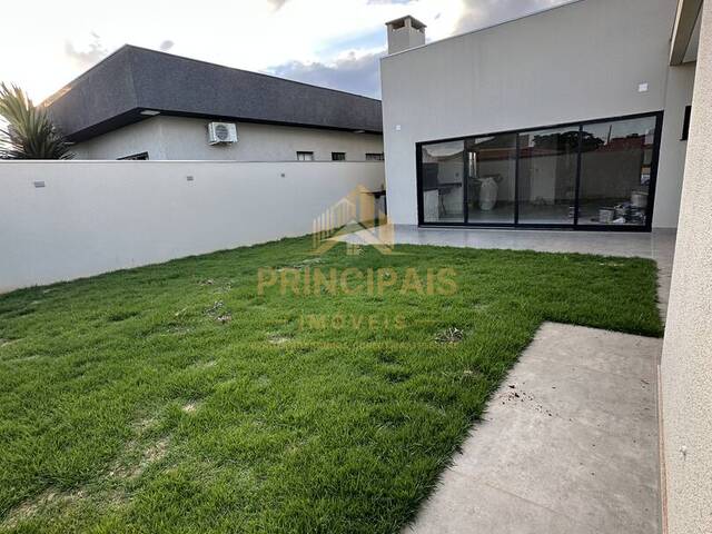 #14 - Casa para Venda em Arapongas - PR
